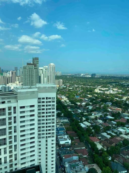 Makati Penthouse With Stunning City Skyline View Manila Exterior photo